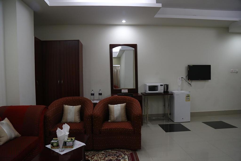 Hotel City Plaza Jessore Buitenkant foto